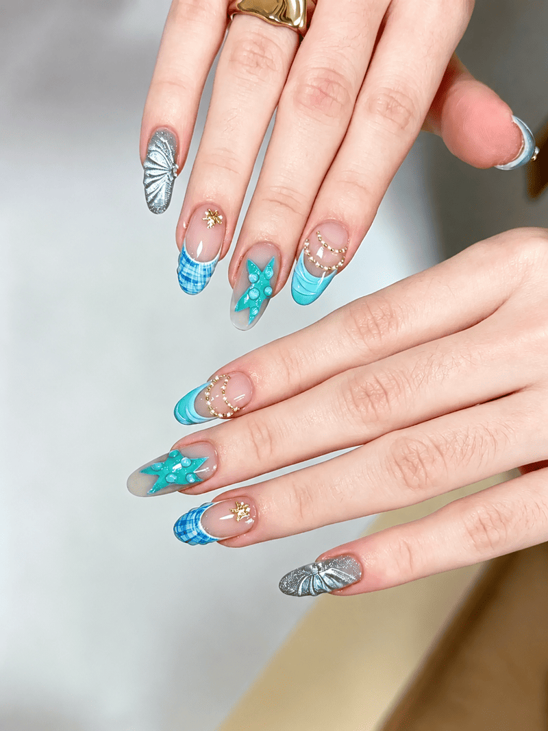 Beachy Nail