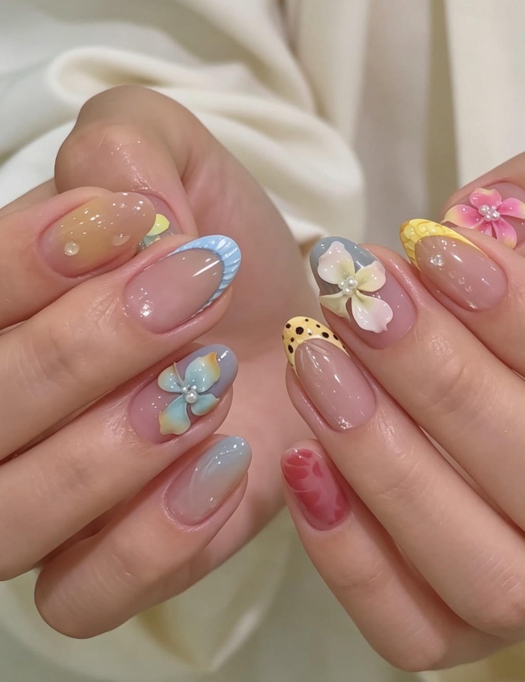 Floral and Yellow Ombré Summer Nail Art