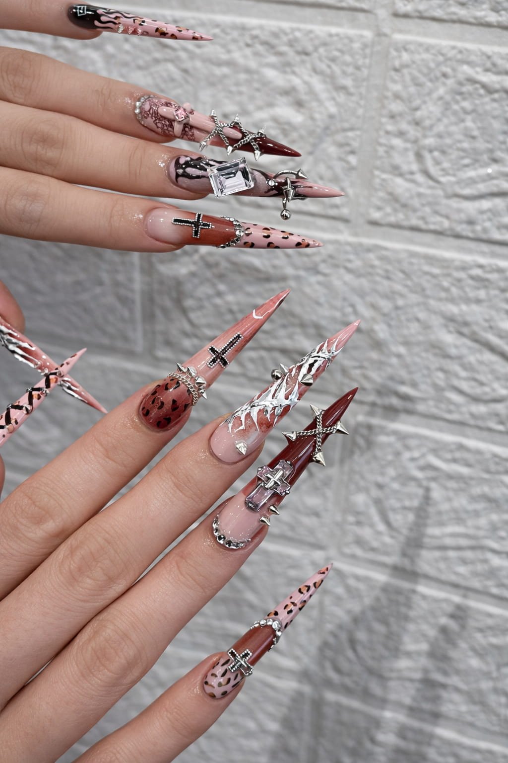 Gothic Leopard Cross Y2K Nail