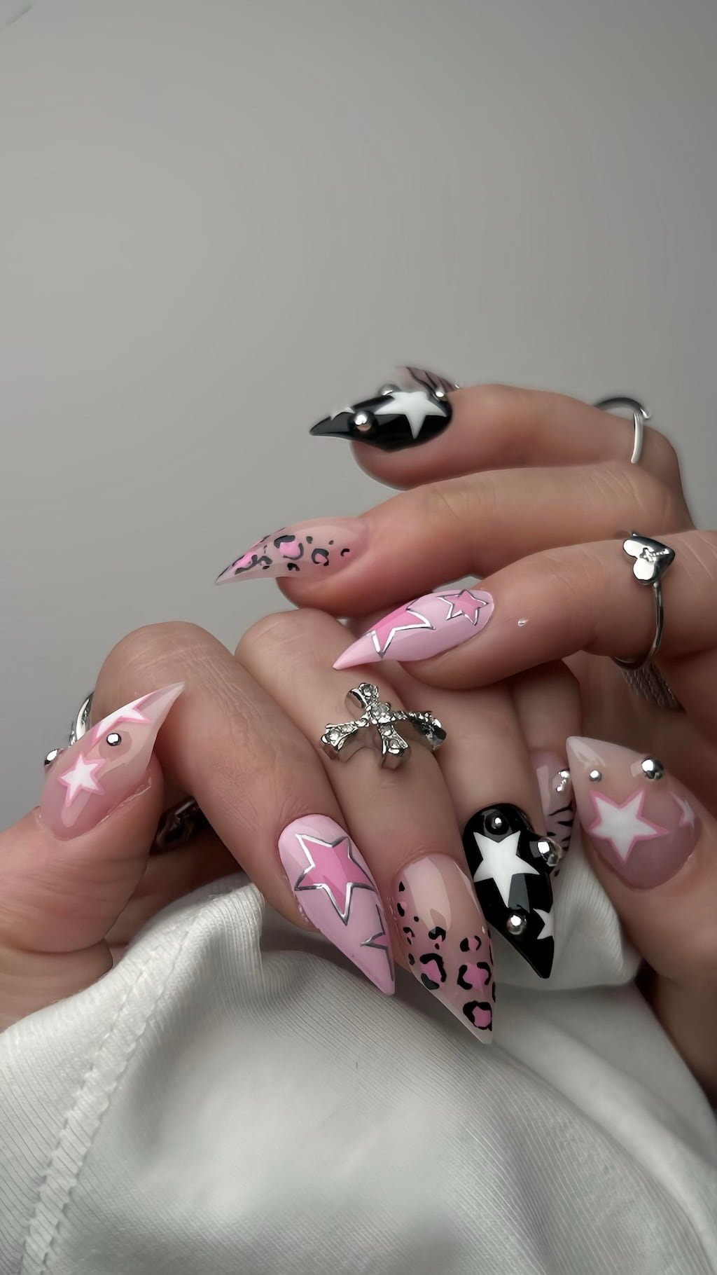 Pink Cat Claw Nails with Star and Leopard Print Art
