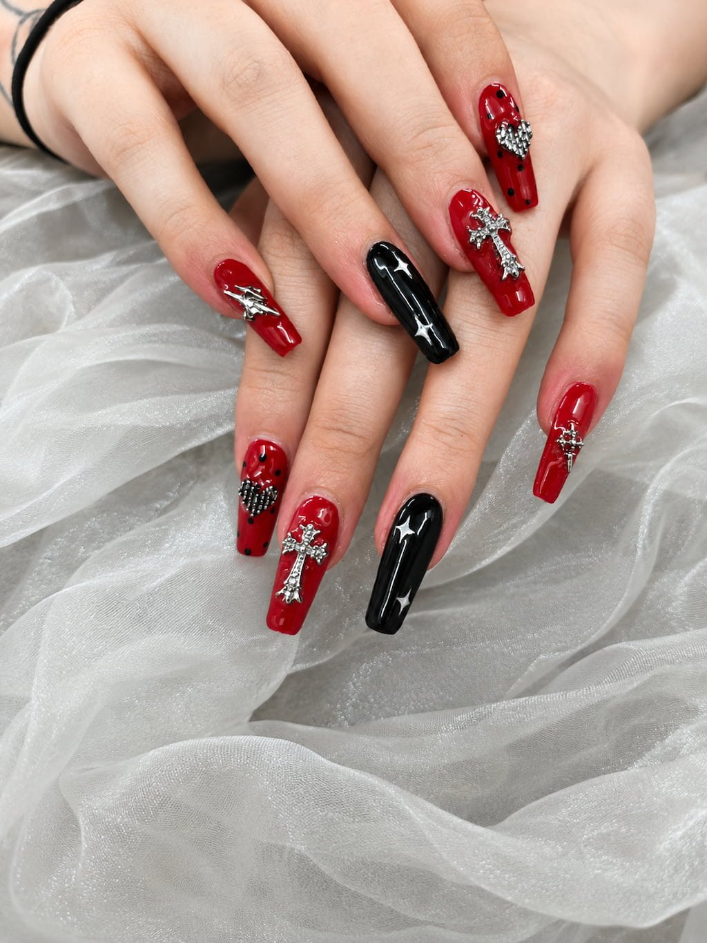 Red and Black Cross Charm Y2K Nails
