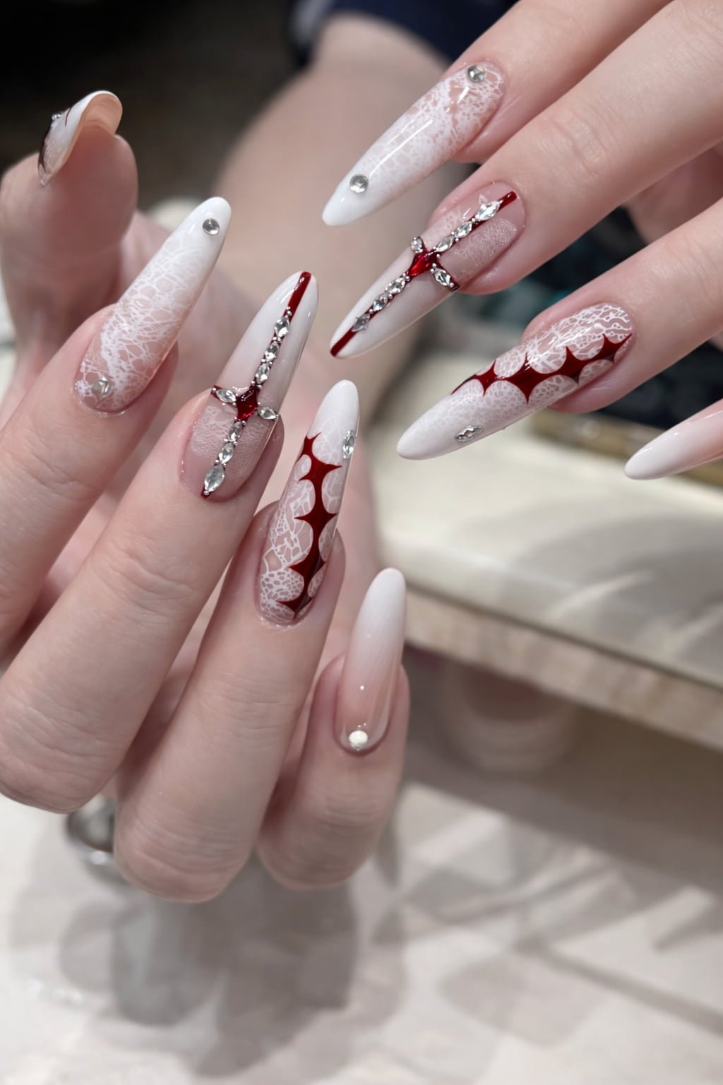 Red Lace Crystal Y2K Nail